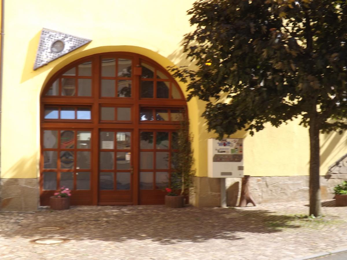 Hotel "Zur Sonne" Querfurt Dış mekan fotoğraf